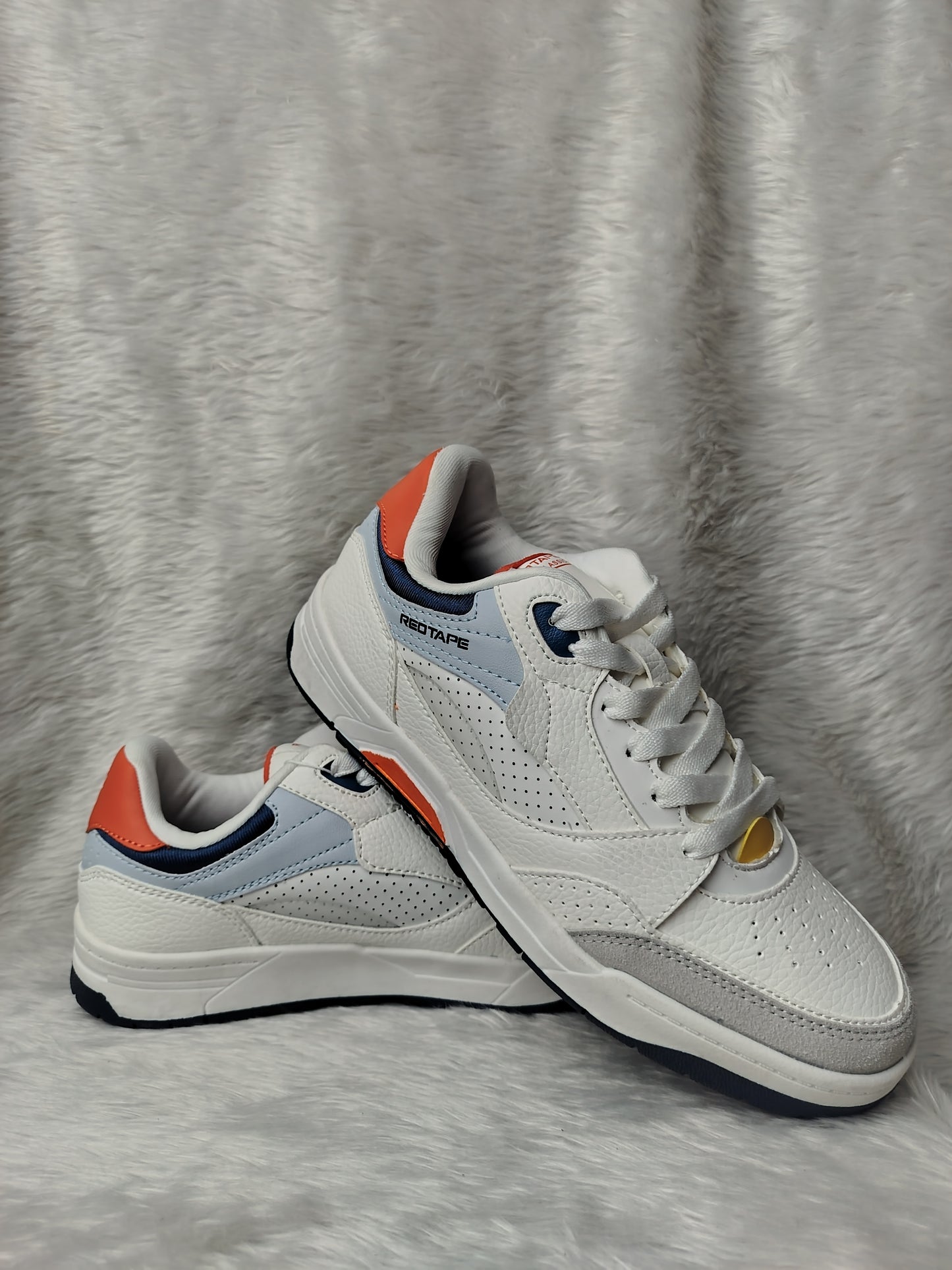 Casual Lifestyle Low Neck Sneaker - 1301