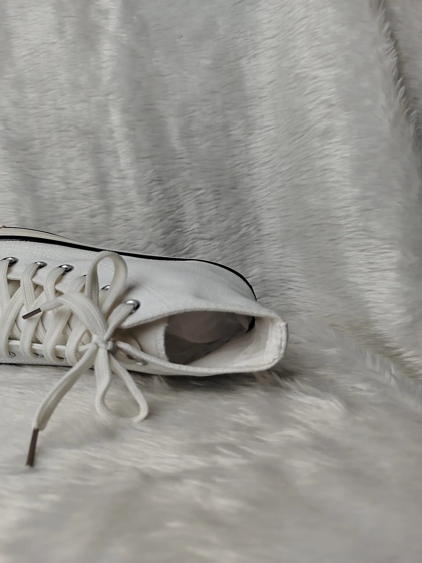 High Neck Canvas Sneaker