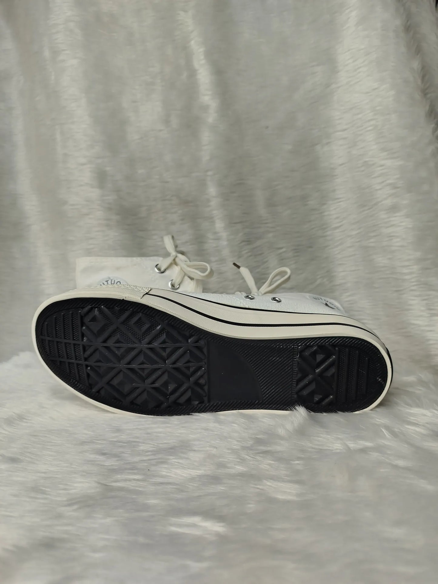 High Neck Canvas Sneaker