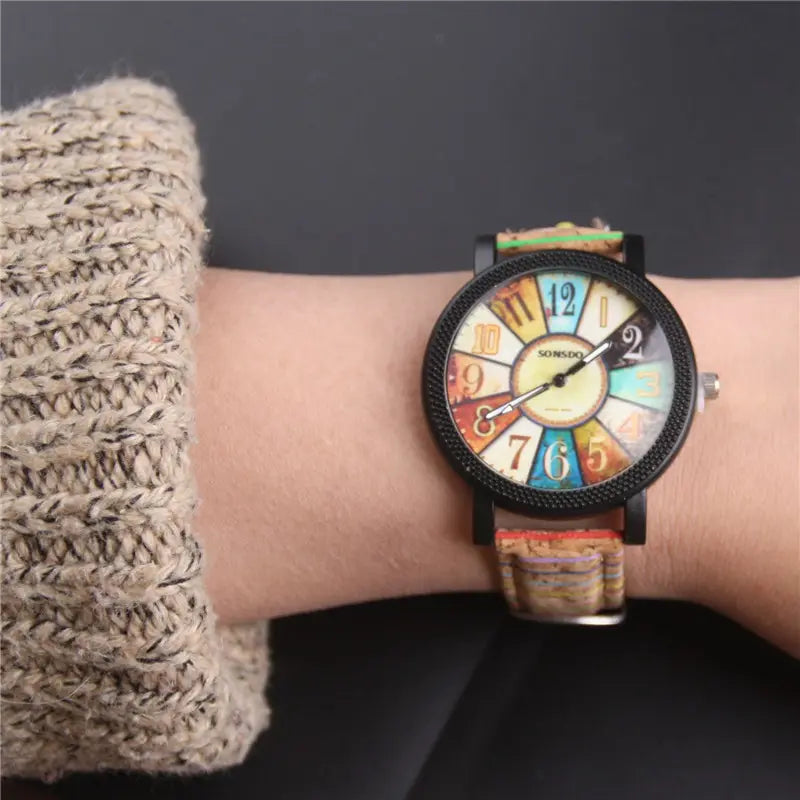 Women Floral Surface Wood Grain Quartz Watch
