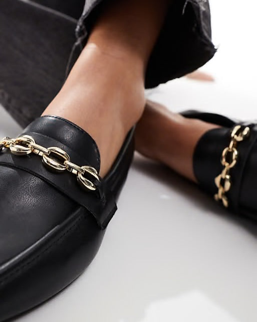 Timeless Zara Women’s Classic Shoe