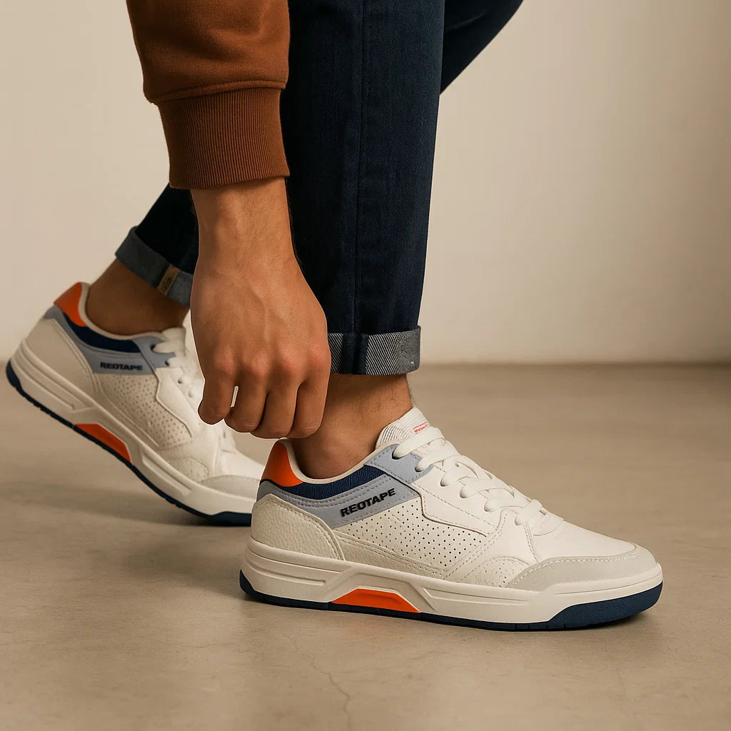 Casual Lifestyle Low Neck Sneaker - 1301