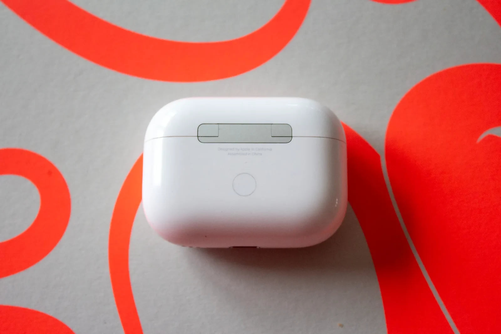 Apple-AirPods-USB-C-17